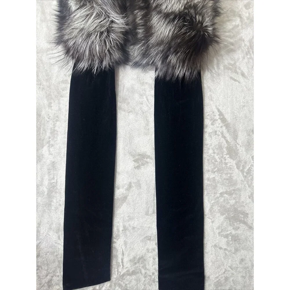 Women’s ST.John Evening Scarf Dyed Fox 95% Silk Velvet Lining Gray One Size - Picture 7 of 11